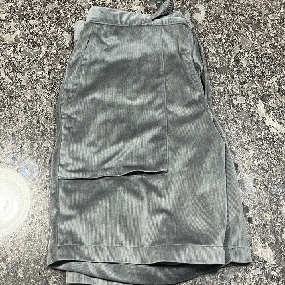 Grey nike shorts